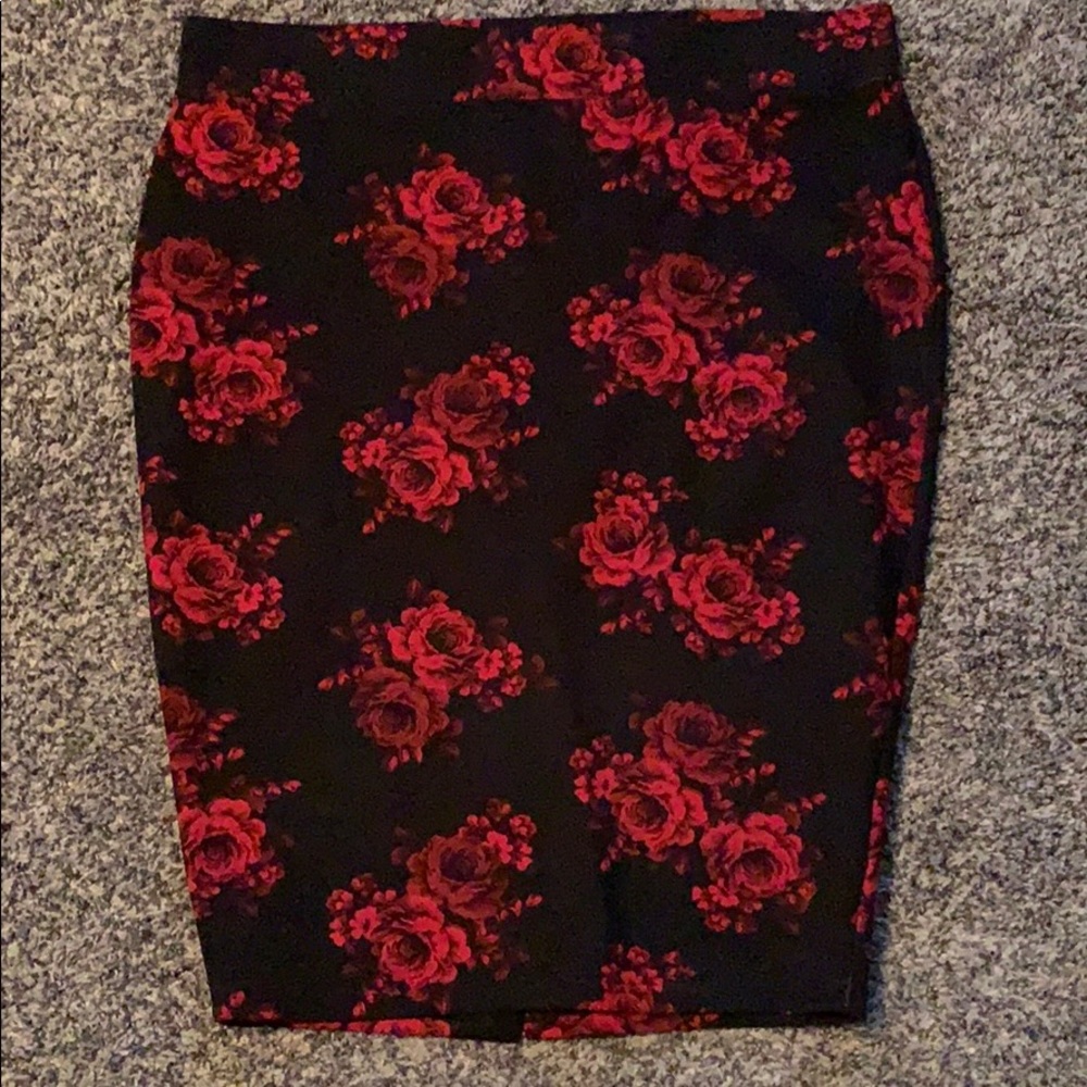 torrid Black Pencil Skirt with Red Rose Print